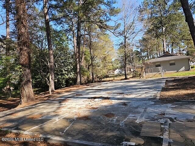 2nd image of 4642 Nisqually Rd