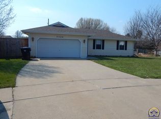 7324 SW 25th Ct, Topeka, KS 66614