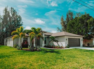 212 SE 23rd St, Cape Coral, FL 33990