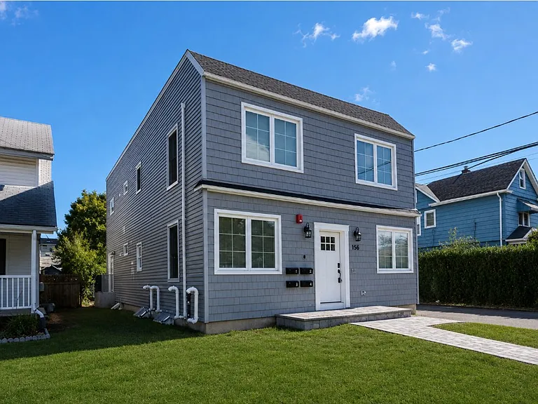 156 Jefferson Ave #1 — Photo 14