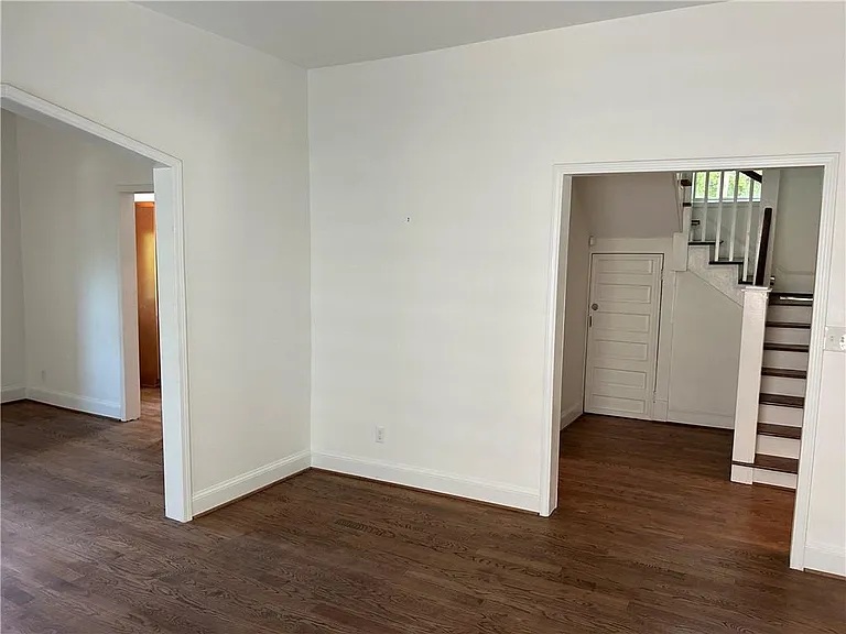 559 Angier Ave NE — Photo 11