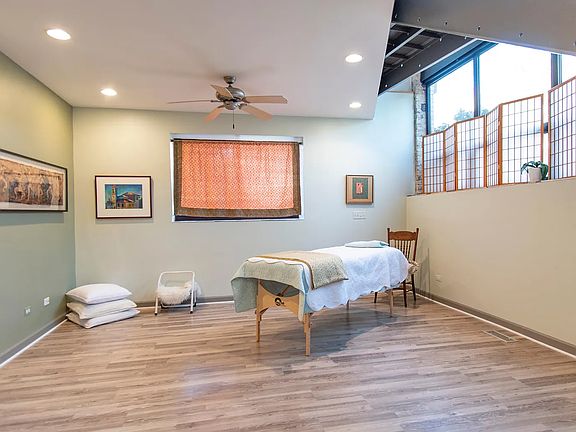 3rd image of 1128 Florence Ave #1E
