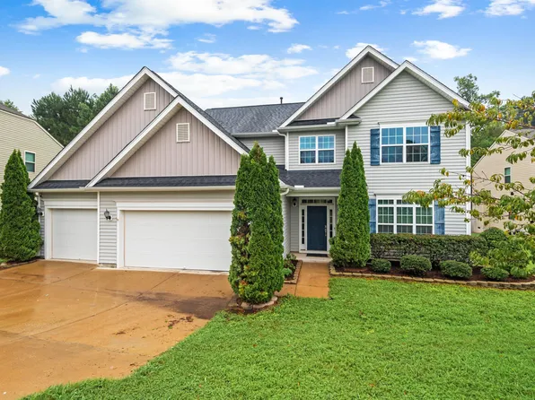 57 Standing Oaks Ln, Clayton, NC 27527