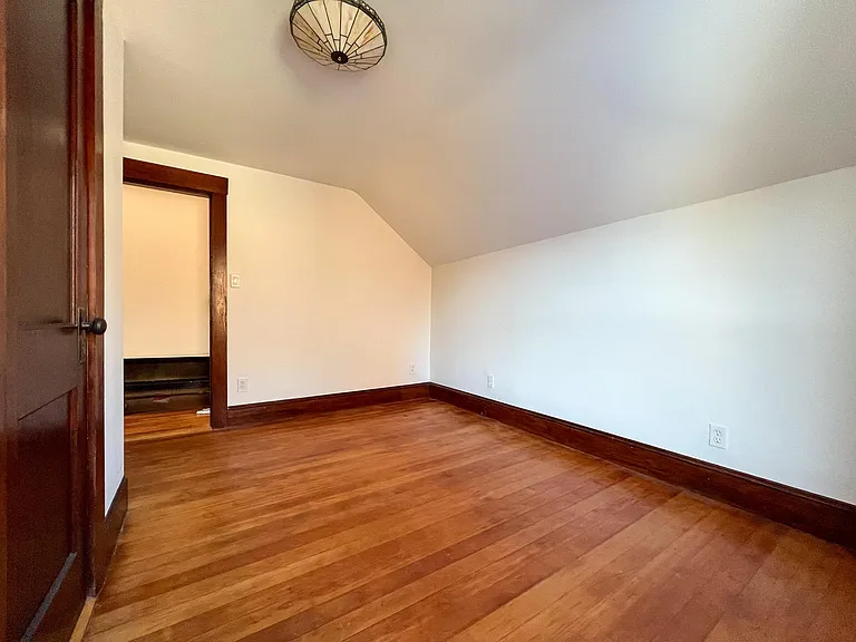 21 Madison St #2 — Photo 38