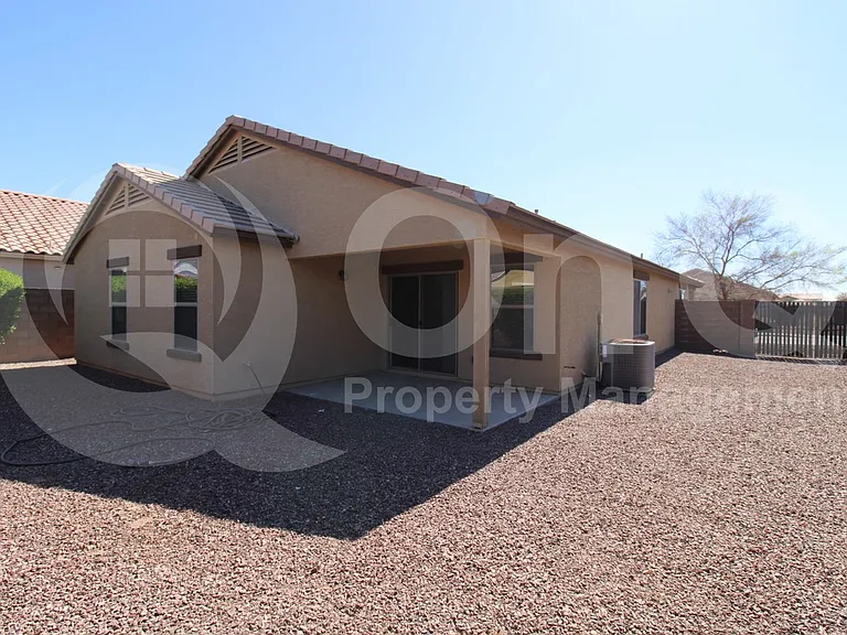 18620 W Larkspur Dr — Photo 23