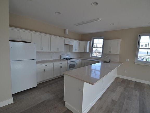 3rd image of 2-6 N Midland Ave #104