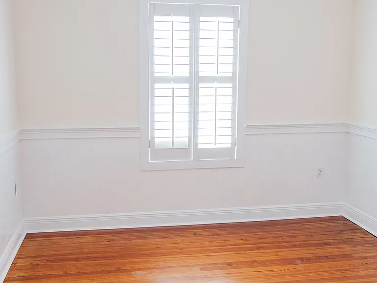 222 N Spring St — Photo 22