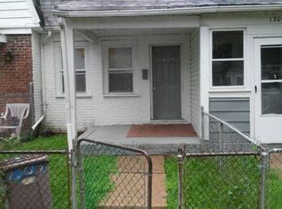 1202 Pine Ln, Chester, PA 19013