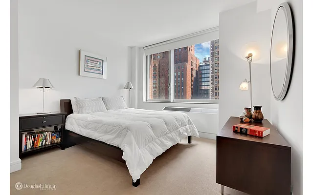 Rented by Douglas Elliman | media 15