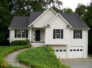 129 Twin Oaks Dr, Calhoun, GA 30701