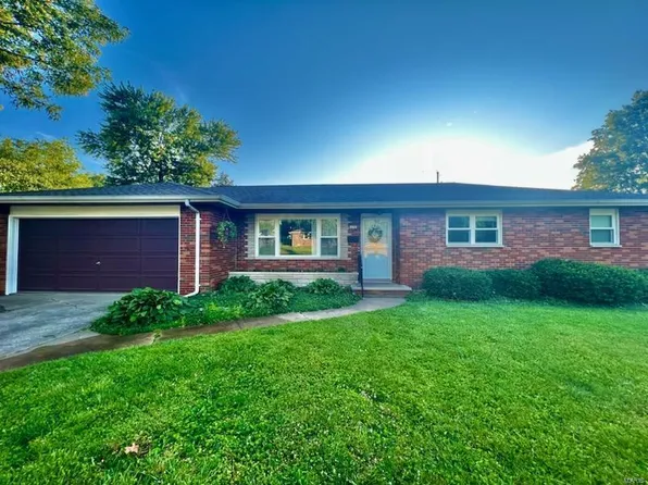 428 Sanders St, Bethalto, IL 62010