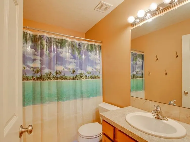 2291 E Meadow Creek Dr — Photo 11