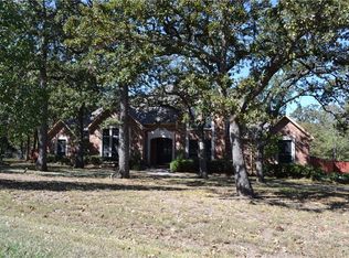 200 Fawn Hollow Dr, Argyle, TX 76226