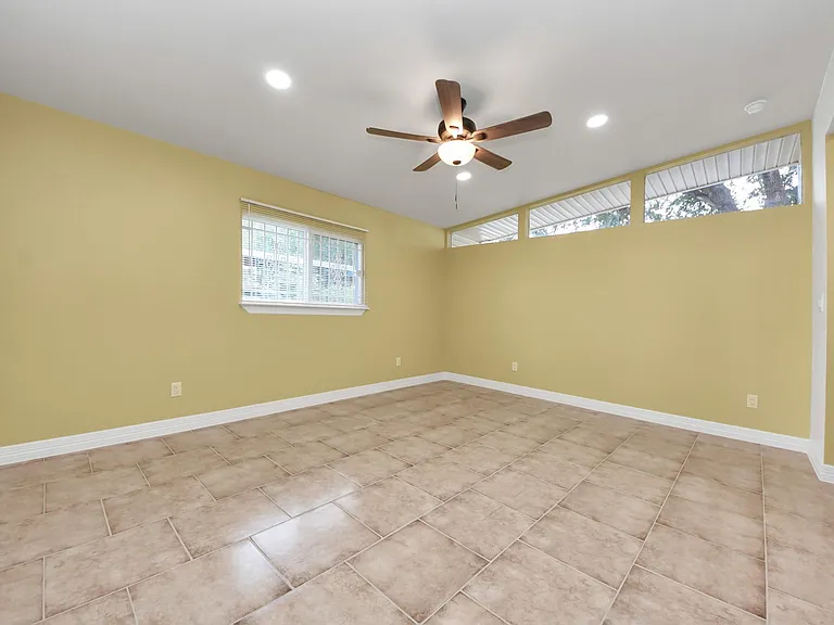 5326 Heatherbrook Dr — Photo 10