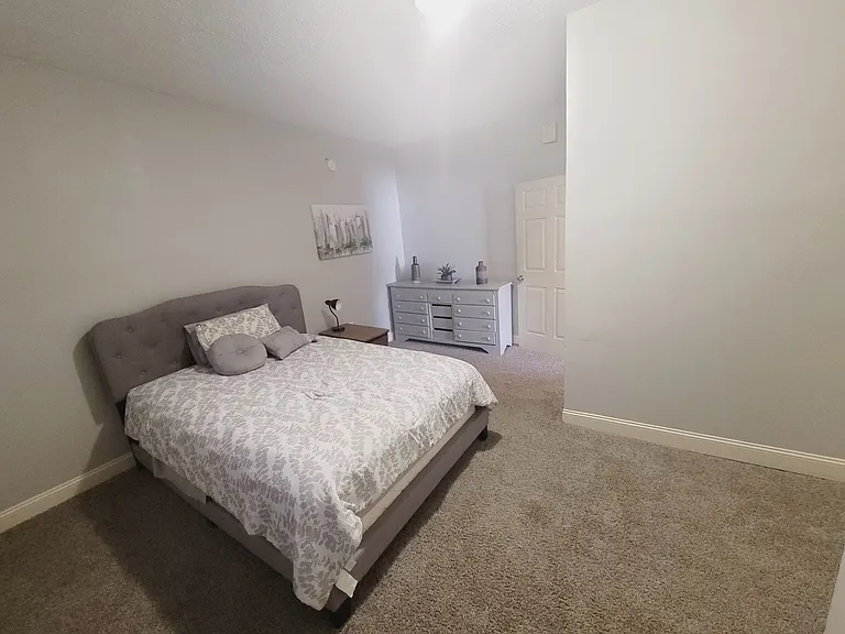 1000 Taylor St — Photo 5