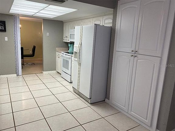 5th image of 5640 Festivo Dr