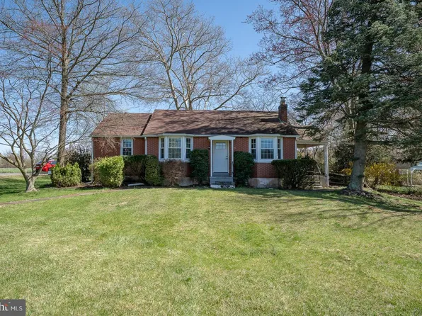 86 E 3rd Ave, Trappe, PA 19426