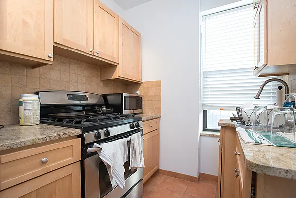 Rented by Emor Management Inc. | media 14