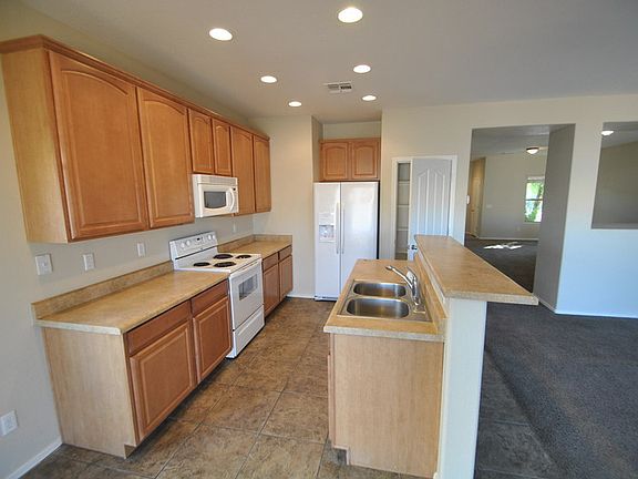 3rd image of 17382 N 185th Ln