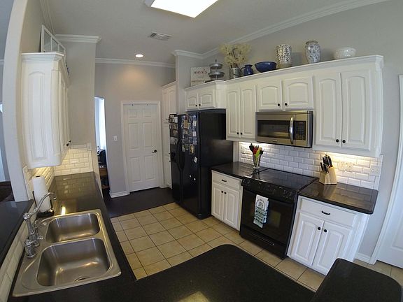 Large Kitchen