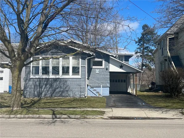 41 Adsit St, Hornell, NY 14843