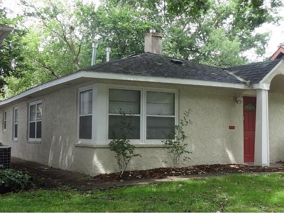 2nd image of 3251 Vincent Ave N