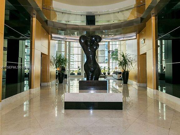 2nd image of 901 Brickell Key Blvd APT 1105