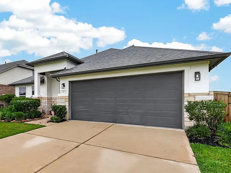1643 Pickford Knolls Ln — Photo 4