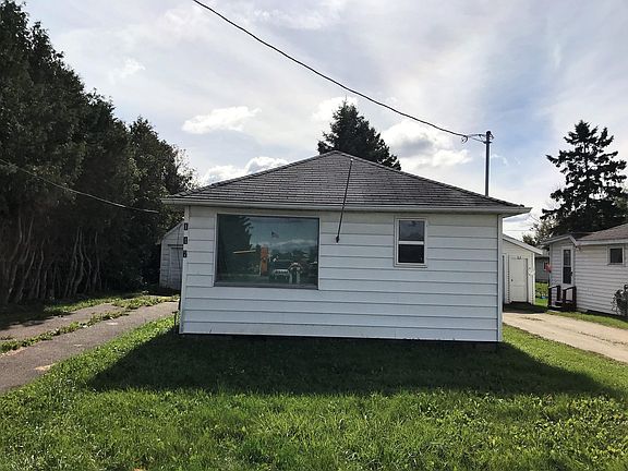 2nd image of 117 W 19th Ave