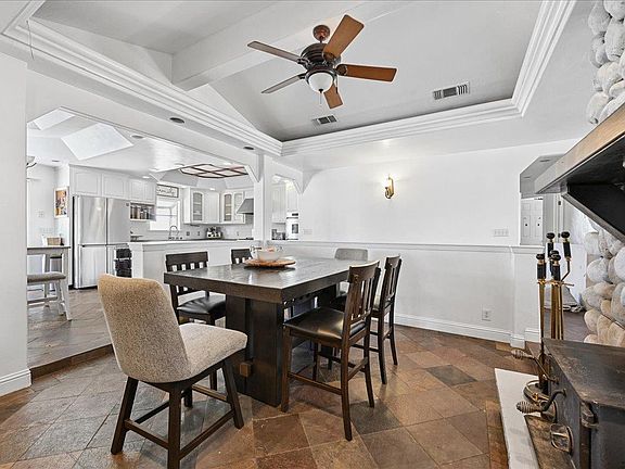 4th image of 142 Todd Ln