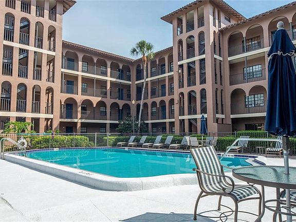 4th image of 6150 Gulfport Blvd S APT 313
