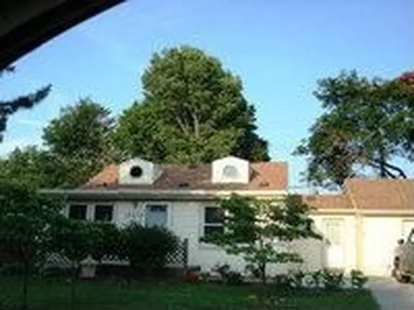 4440 Ives Dr, Newport, MI 48166