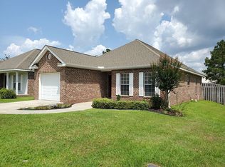 2 Westerly Dr, Hattiesburg, MS 39402