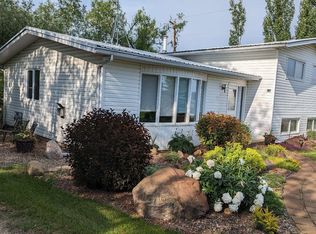 106 Lac Ste Anne Trl #54500, Sturgeon County, AB T8R0K1