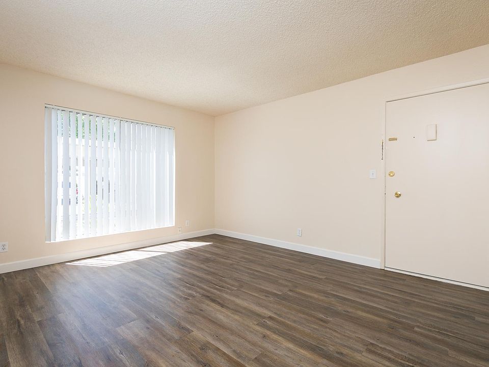 1st image of 4875 Manzanita Ave APT 12