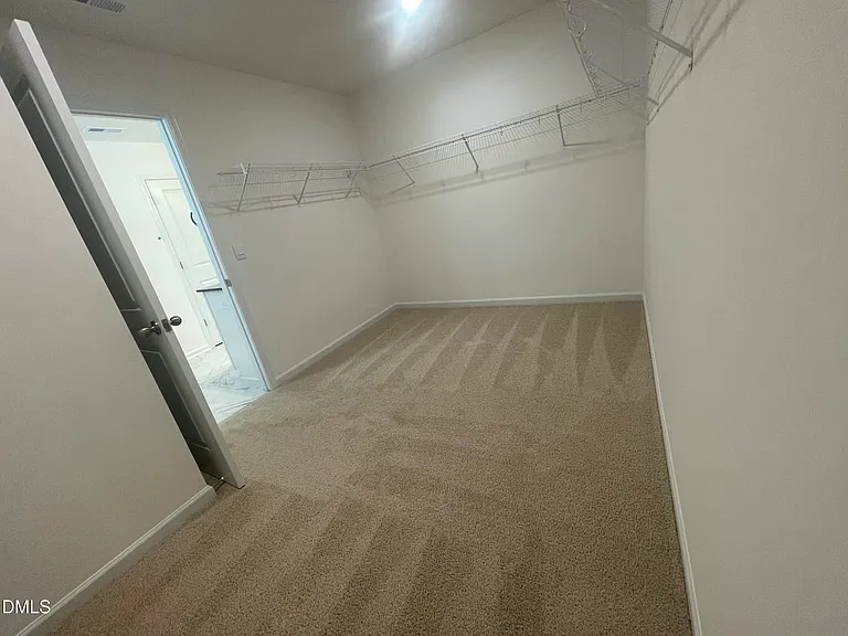518 Dorset Stream Dr — Photo 30