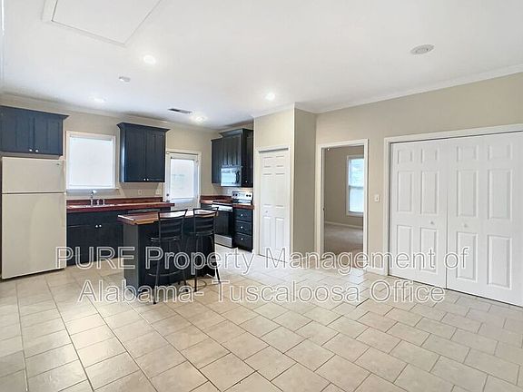 4th image of 2303 22nd St