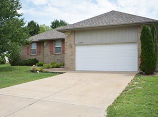 3406 N 31st St, Ozark, MO 65721
