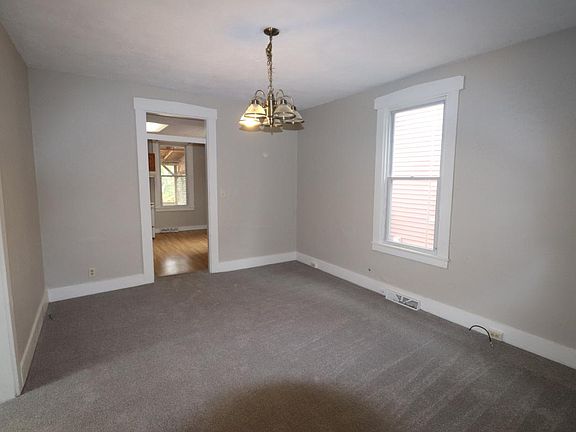 3rd image of 208 W Front St