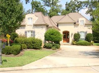 235 Bellingrath Pl, Madisonville, LA 70447