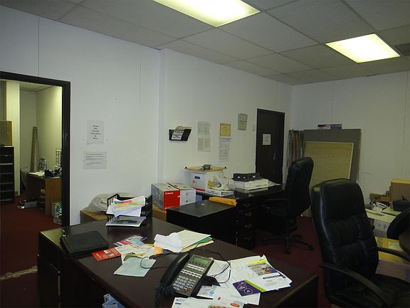 2nd image of 1301 Northwest Hwy Ste 208