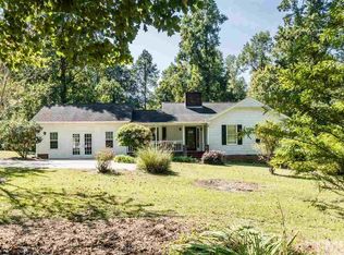 206 Pheasant Dr, Clayton, NC 27520