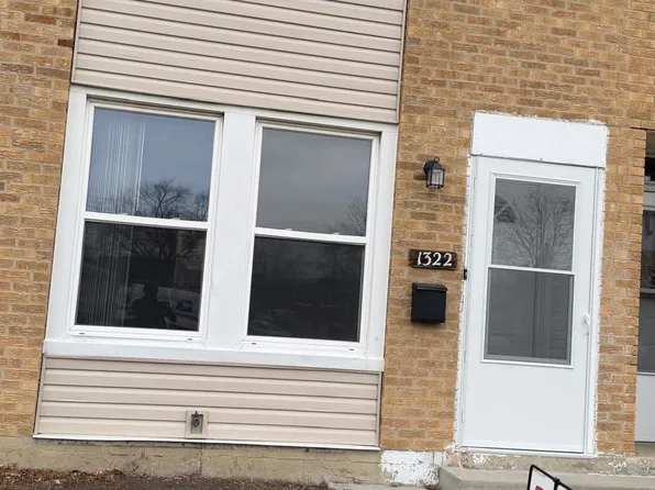 1322 Fargo Ave, Des Plaines, IL 60018