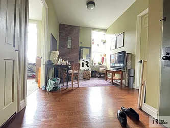 Rented by PadRabbit LLC