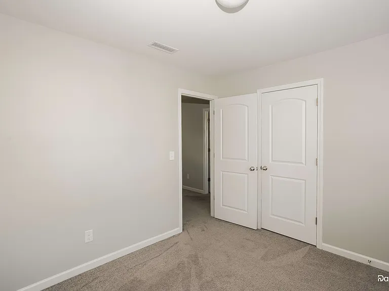 520 Contentment Dr — Photo 8