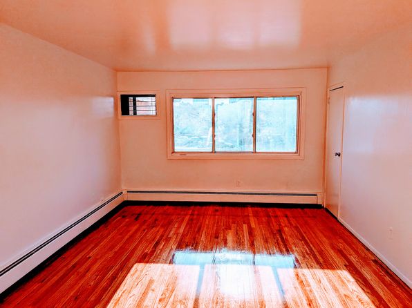 1599 1/2 Bergen Blvd #10