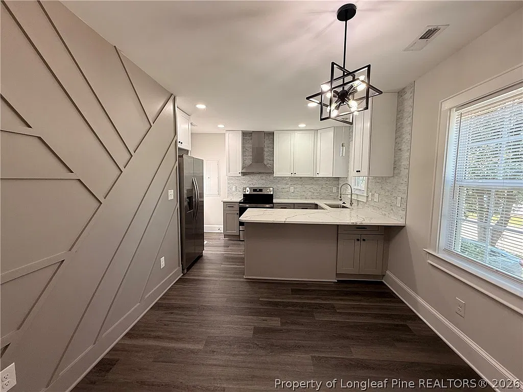 3 bed, 2.0 bath, 1258 sqft, $1,250 — Photo 3