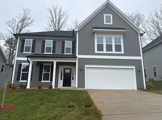 737 Cinnamon Hill Dr, Winston Salem, NC 27106