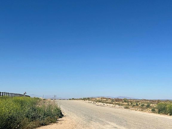 4th image of 17779 Hacienda Blvd