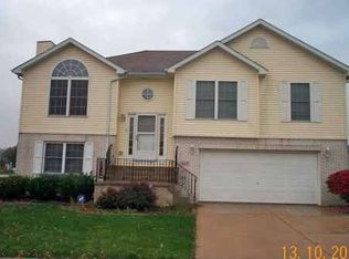 367 Pheasant Run Dr, Hobart, IN 46342